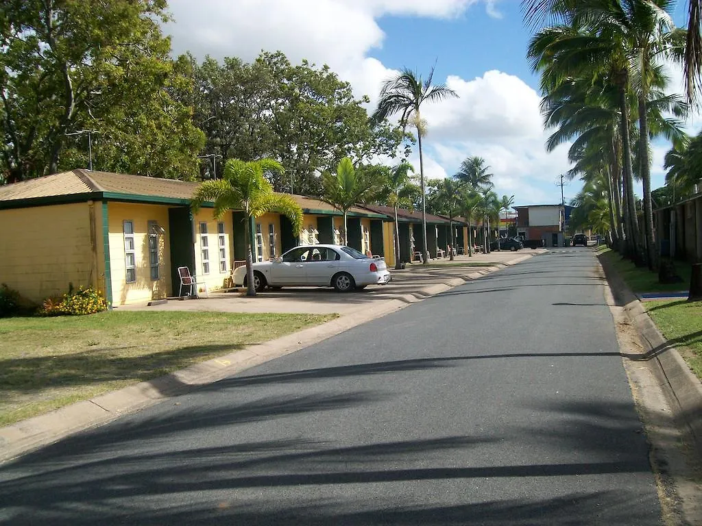 Central Tourist Park Mackay 3*,